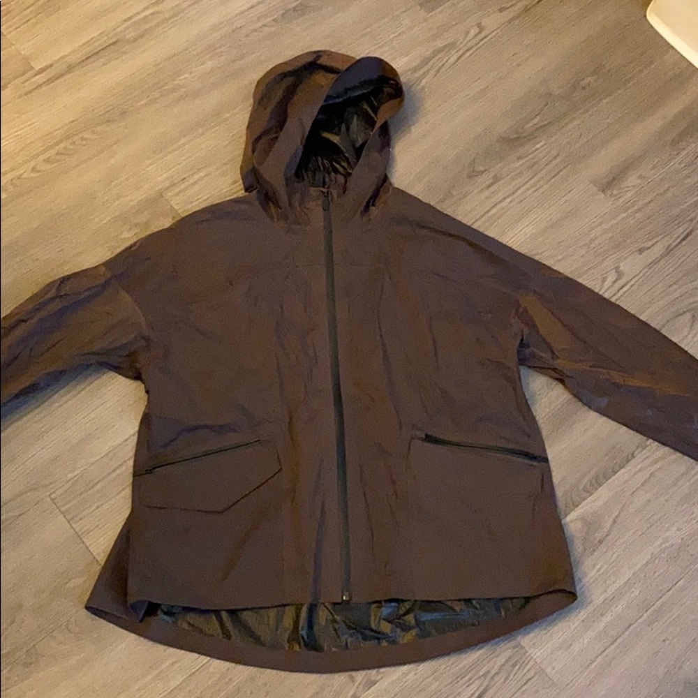 lululemon rain shell jacket